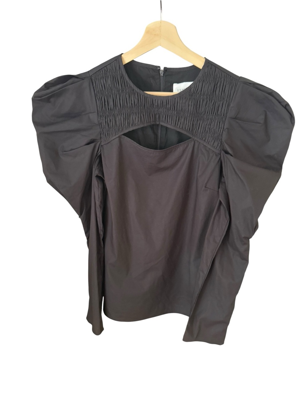 NWT Hyacinth House Black Puff Sleeve Cutout Blouse Top Size Small Tuckernuck